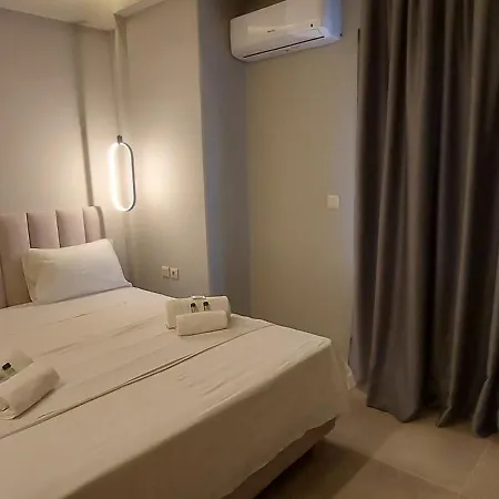 Apartment Vouliagmenis Ave 126 *