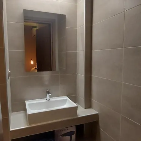 Vouliagmenis Ave 126 Apartment