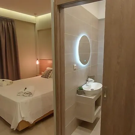 Vouliagmenis Ave 126 Apartment Athens